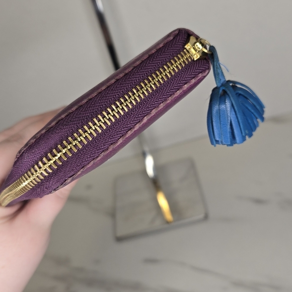 Loewe Anagram Leather Long Zippy Wallet with Box and Dustbag Full Inclusion - Picture 5 of 11